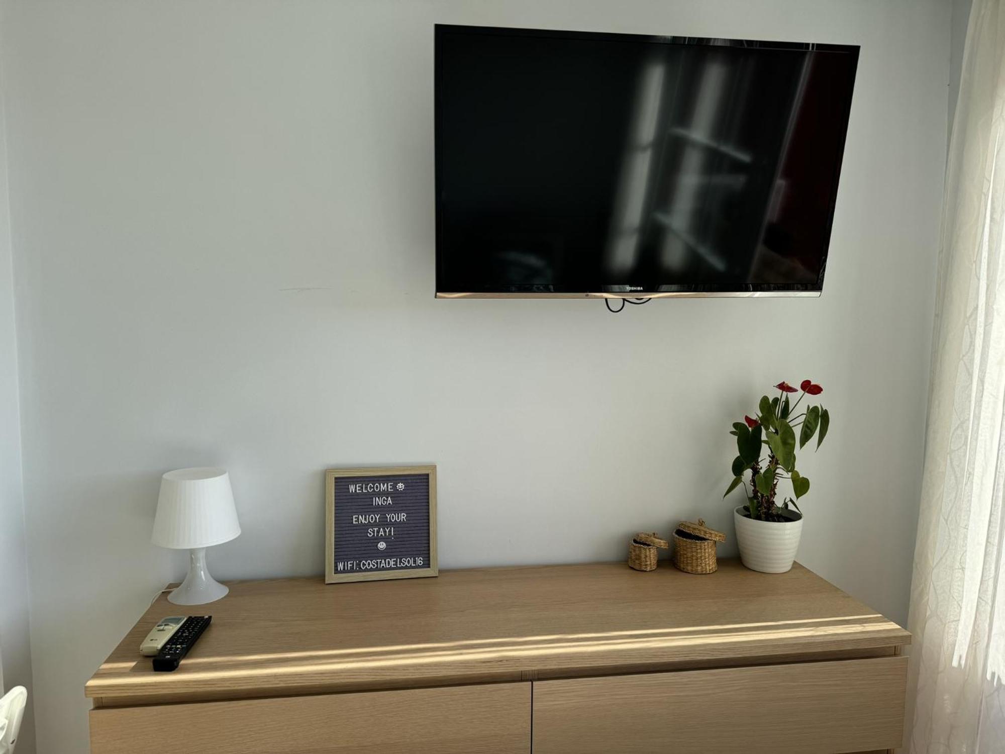 Peaceful With Amazing Sea Views And Free Parking Appartement